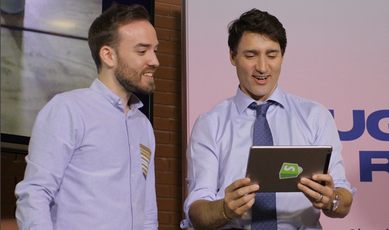 Justin Trudeau USING THE MAGNOLIA APP